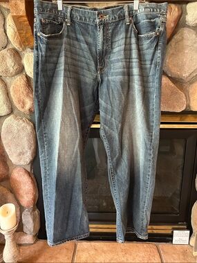 Lucky Brand Men's 181 Relaxed Straight Fit Denim Blue Jeans, 42W x 30L